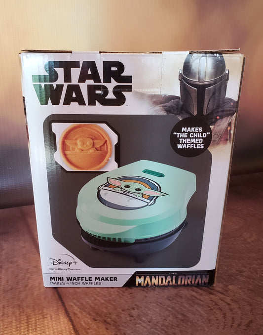 Star Wars The Child mini waffle maker- baby Yoda at his cutest!