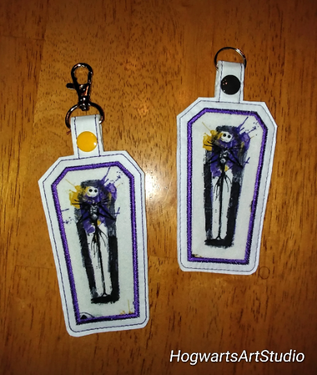 Coffin Shaped Keychain Embroidery Design File - applique with your favorite fabric!