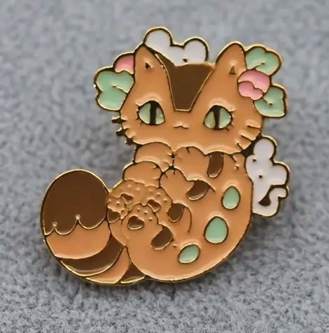 Cute Spider-Cat Pin - with flowers and kawaii mouse