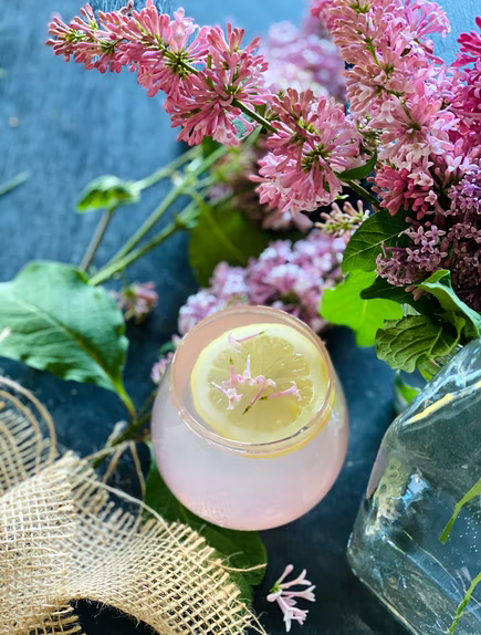 Organic Lilac Lemonade Jelly - the sweet taste of summer, captured in a jelly!